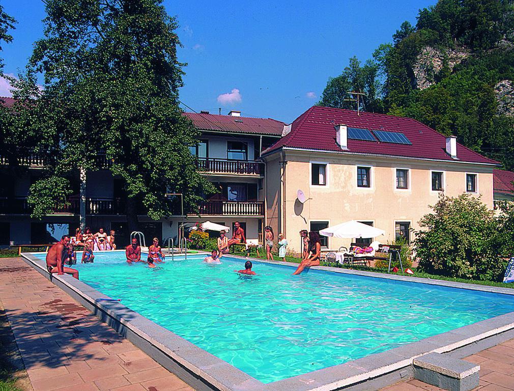 Gasthof Pension Rabl Volkermarkt Bagian luar foto