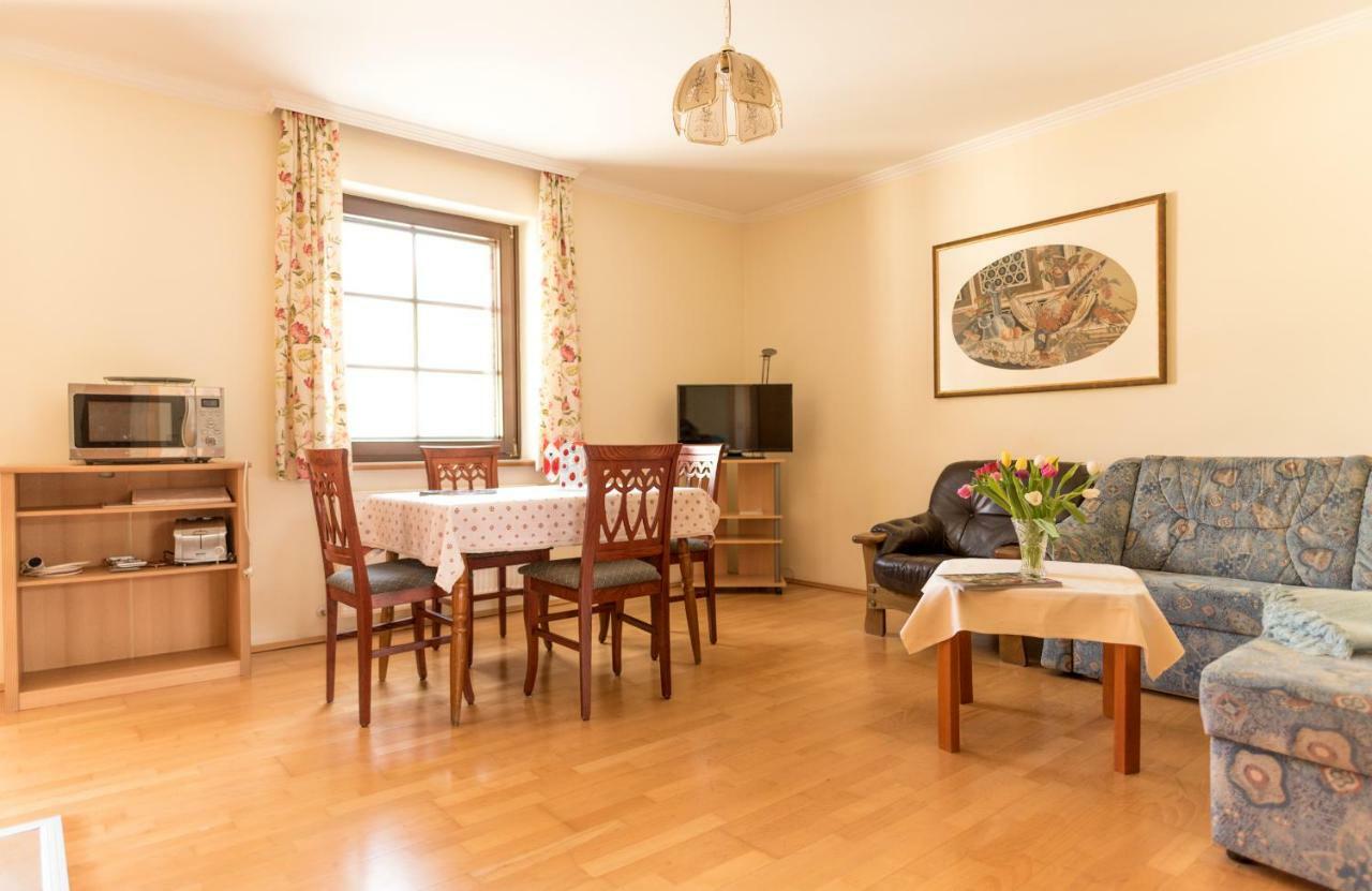 Gasthof Pension Rabl Volkermarkt Bagian luar foto